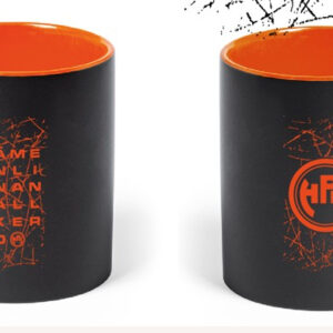 musta muki oransseilla merkkauksilla