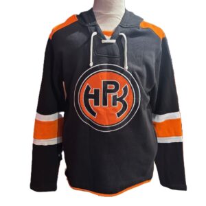 musta pelipaitahuppari HPK-logolla