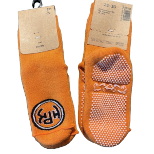 Oranssit jarrusukat HPK-logolla